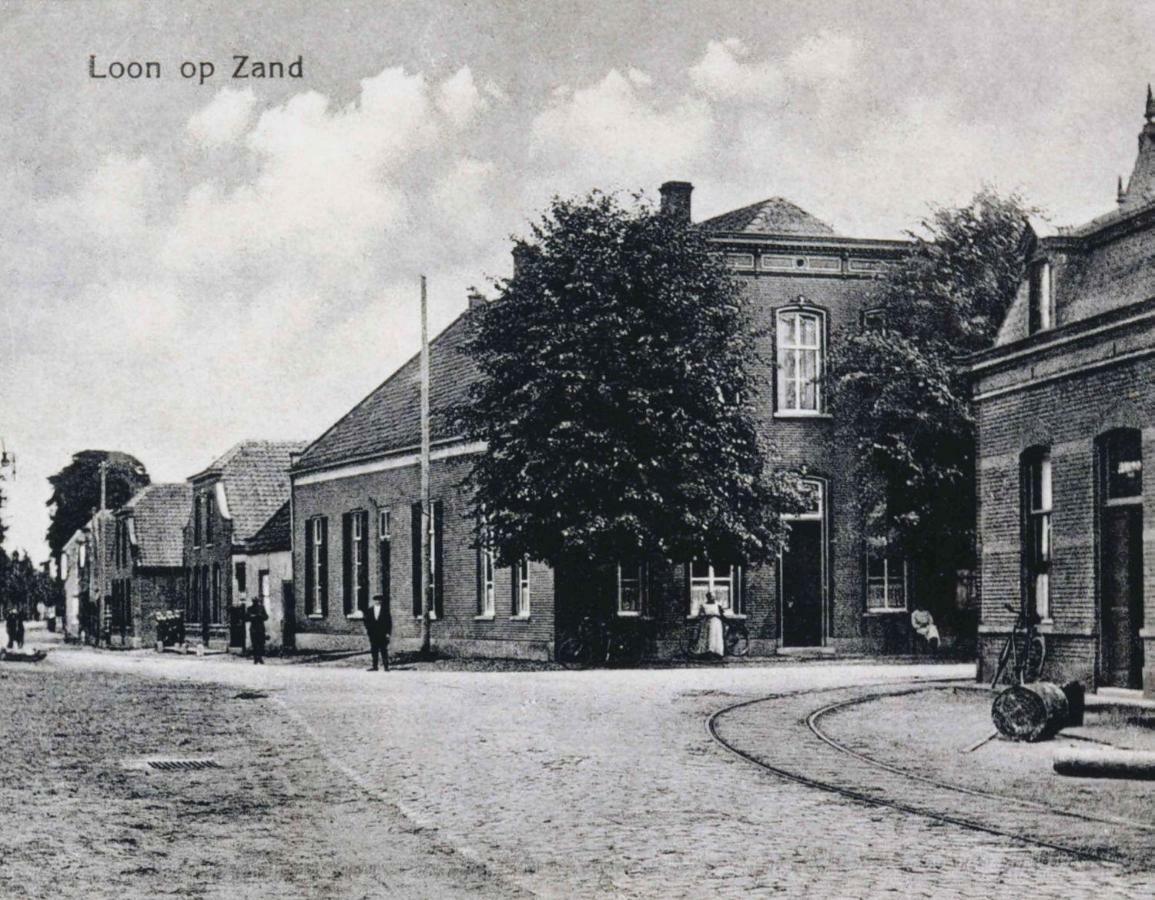Familie- En Groepsverblijf Het Voorhuis Loon op Zand Eksteriør bilde
